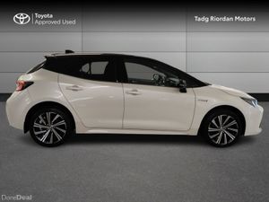 Toyota Corolla HYBRID L/SPORT HB - Image 3