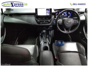 Toyota Corolla 1.8 Hybrid, Automatic - Image 2