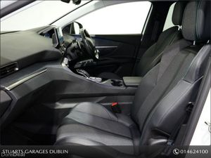 Peugeot 3008 Allure 1.6 PHEV - Image 3