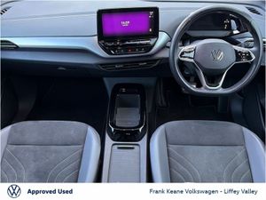 Volkswagen ID.4 52KWH LIFE 148HP *DEEP BLACK* *HEA - Image 2