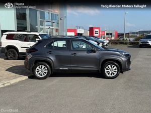 Toyota Yaris Cross LUNA 4DR - Image 3