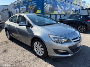 Opel Astra 2013 Low Mileage - Image 4
