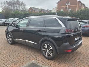 Peugeot 5008 FL Allure 1.5 Blue HDI 130 AUT - Image 3