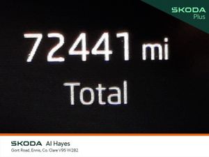 Skoda Karoq **AUTOMATIC**AMBITION 2.0TDI 115BHP - Image 4