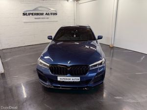 2022 BMW 5-Series 520d Msport Auto - Image 3