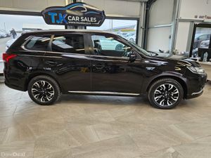 18 MITSUBISHI OUTLANDER PHEV 2.0 PETROL PHEV - Image 3