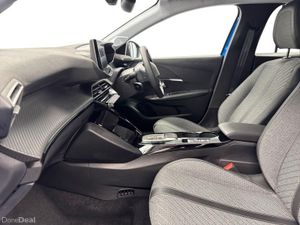 Peugeot 208 1.2 ALLURE HYBRID *AUTO* €65 PER WEEK - Image 2