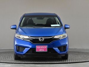 Honda Fit 1.5 HYBRID **HALF LEATHER**ANDROID AUTO* - Image 2