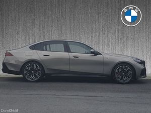 BMW 5-Series 520i M Sport Pro - Image 3