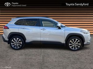 Toyota Corolla Cross TOP SPEC SOL 1.8 HYBRID SOL P - Image 3
