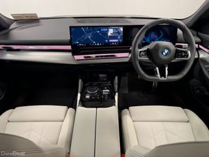 BMW 5-Series 530e M Sport Saloon - Image 4
