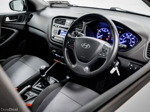 Hyundai i20 SE 1.2 Petrol 85HP - Image 2