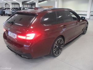 BMW 5-Series M-SPORT TOURING PHEV 2021 - Image 4