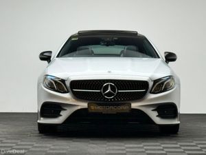 Mercedes-Benz E-Class E200 2.0 AUTO *PAN ROOF* - Image 2