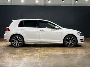 Volkswagen Golf HIGH LINE - UPGRADED INTERIOR & FA - Image 3