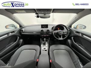 Audi A3 1.4 TFSI Automatic , reversing camera - Image 2