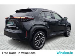 Toyota Yaris Cross HYBRID AUTO - Image 3