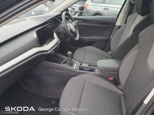 Skoda Octavia Combi Selection 2.0TDi - Available F - Image 4