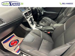 Volvo V40 1.6 T4 Automatic - Image 4