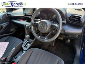 Toyota Yaris 1.0 - Image 4