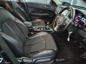 Kia Optima EX 4DR - Image 4