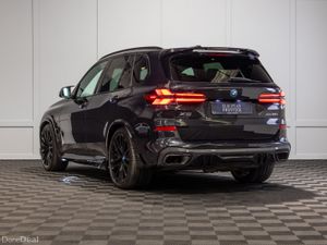 2025 BMW X5 X-Drive 50e M-Sport - Image 4