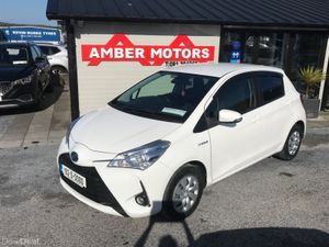 2019 TOYOTA YARIS VITZ PETROL HYBRID AUTO - Image 3