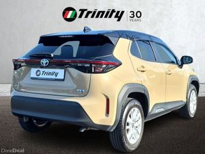 Toyota Yaris Cross ** 1.5 HYBRID ** AUTO ** HUGE S - Image 3