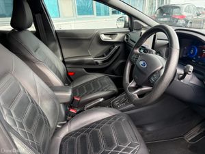 Ford Puma ST Line / Automatic / Highest possible S - Image 4