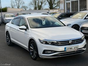211 VW PASSAT ELEGANCE ADVANCED 2.0TDI 190BHP AUTO - Image 4