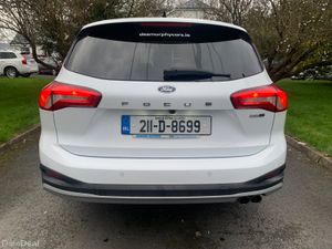 Ford Focus 2021 Hybrid Estate - Image 4