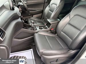 Hyundai Tucson PREMIUM 1.6 DIESEL 5DR 'HIGH SPEC' - Image 4