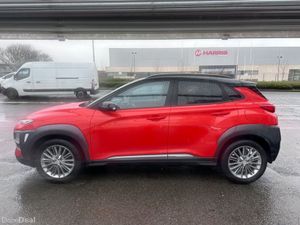 Hyundai KONA 1.0 PETROL, 2 TONE, LOW MILEAGE, FINA - Image 3
