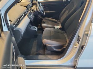 Leapmotor T03 DEMO DESIGN BEV 265KM - Image 3