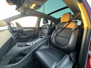 MG ZS EV EXCLUSIVE // OPENING PAN ROOF // LEATHER - Image 2