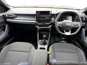 Dacia Duster Expression MHEV 140 E06X - Image 2