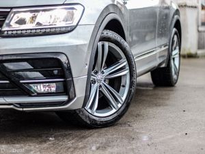2019 VOLKSWAGEN TIGUAN R-LINE - Image 2