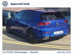 Volkswagen Golf 1.5 TSI 130HP R-Line - Image 4