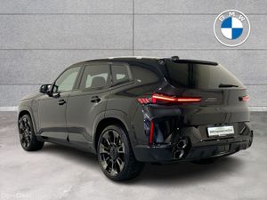 BMW XM 50e - Image 3