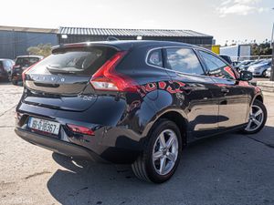 2016 Volvo V40 2.0d/1 Owner/New NCT/1yr warranty - Image 2