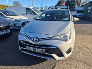 Toyota Avensis 2016 diesel estate - Image 2