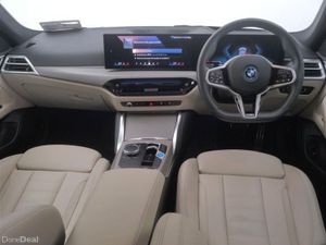 BMW i4 eDrive35 M Sport - Image 4