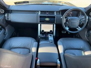 Land Rover Range Rover P400E WESTMINSTER SUNROOF - Image 2