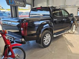 19 ISUZU D-MAX UTAH EDITION CREW CAB COMMERCIAL - Image 2