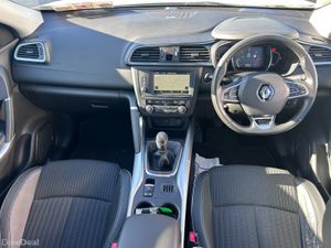 2017 RENAULT KADJAR 1.5DCI SIGNATURE NAV - Image 2