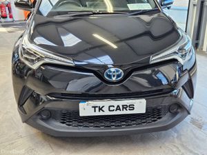 18 TOYOTA C-HR ZYX10 5DR AUTO - Image 4