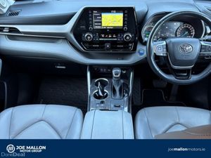 Toyota Highlander SOL AWD 7 Seater. - Image 4