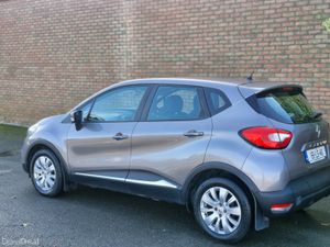 Renault Captur Low Kms - Image 2