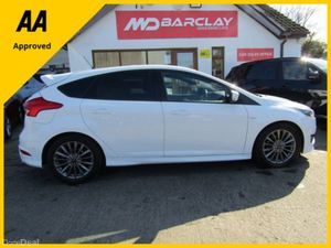 Ford Focus 1.0 St-line Ecoboost 140PS 5DR - Image 4