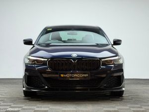 BMW 5-Series 520D M SPORT - Image 2
